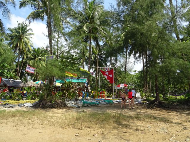 Thailand-Khao-Lak-Beach Bar